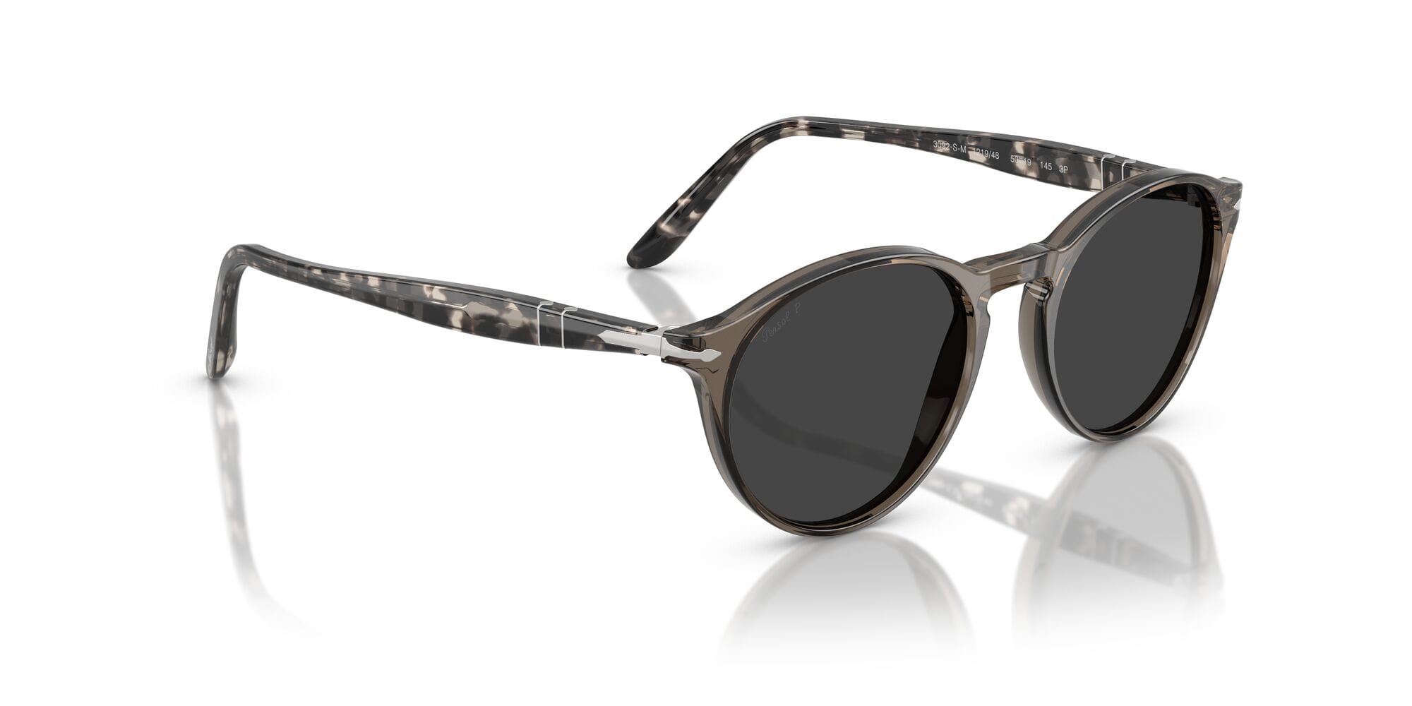 PO3092SM 121948 size 50 transparent smoke/grey polarised lens