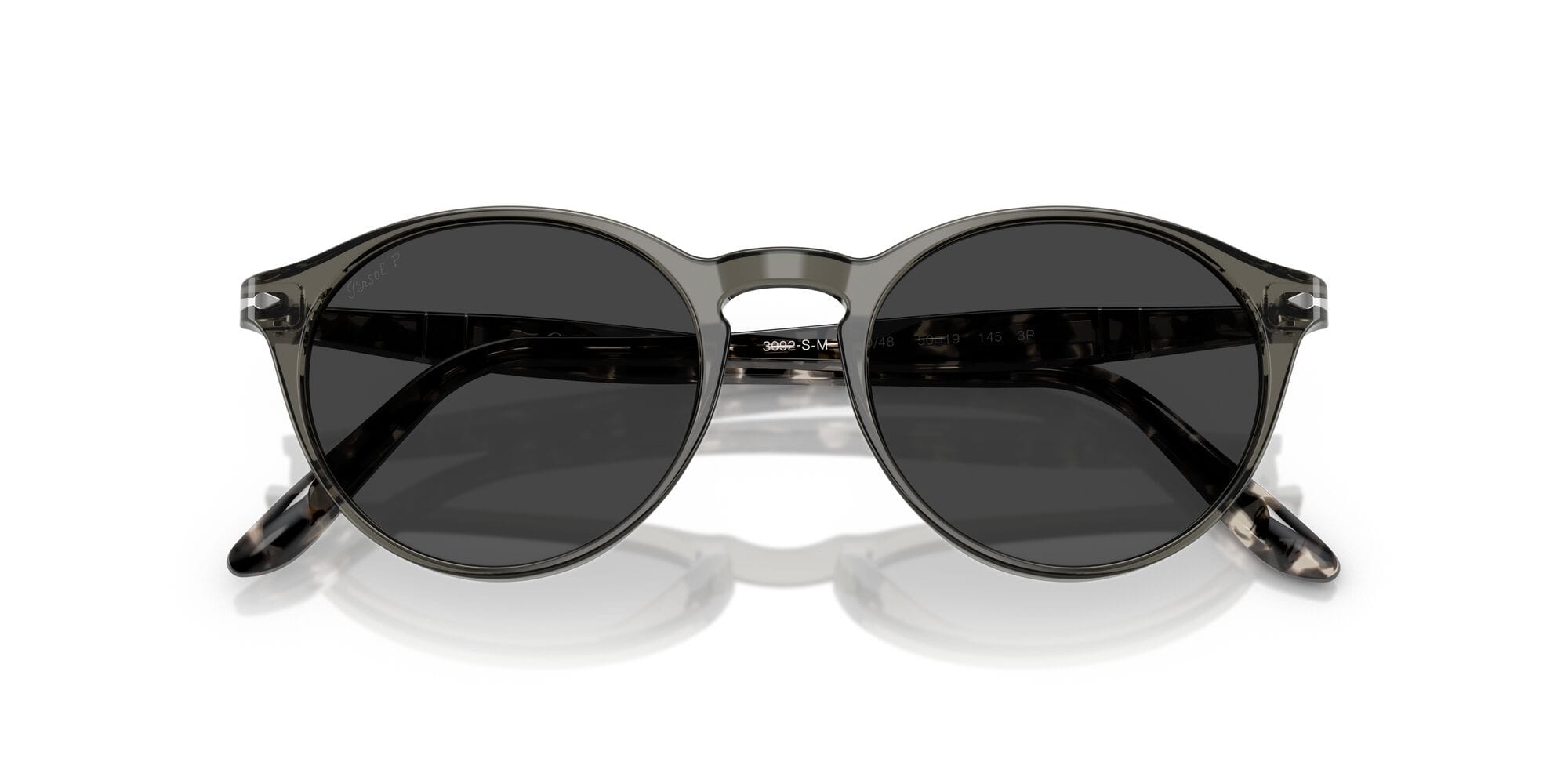 PO3092SM 121948 size 50 transparent smoke/grey polarised lens