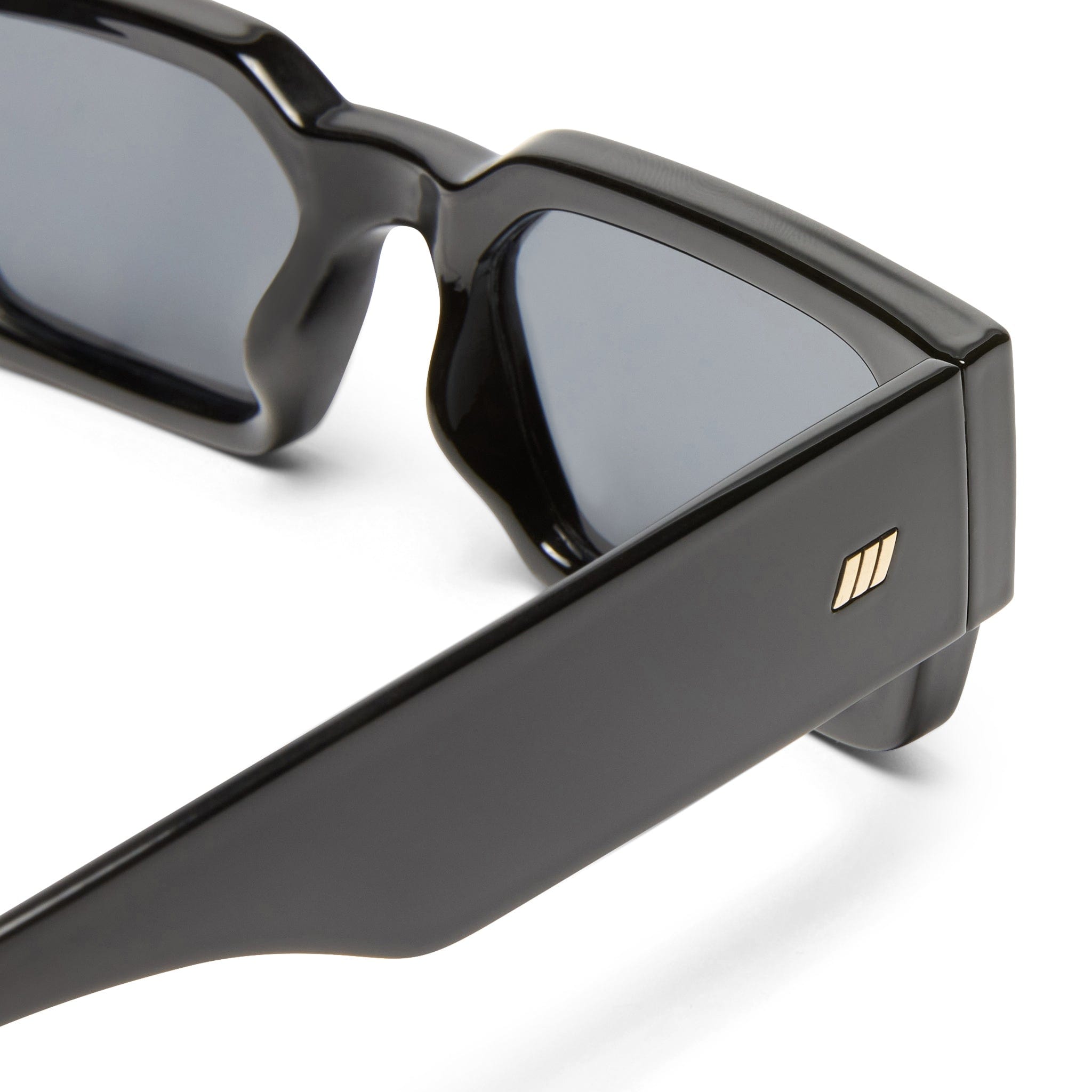 Contemplation 2552138 black/smoke polarised lens sunglasses