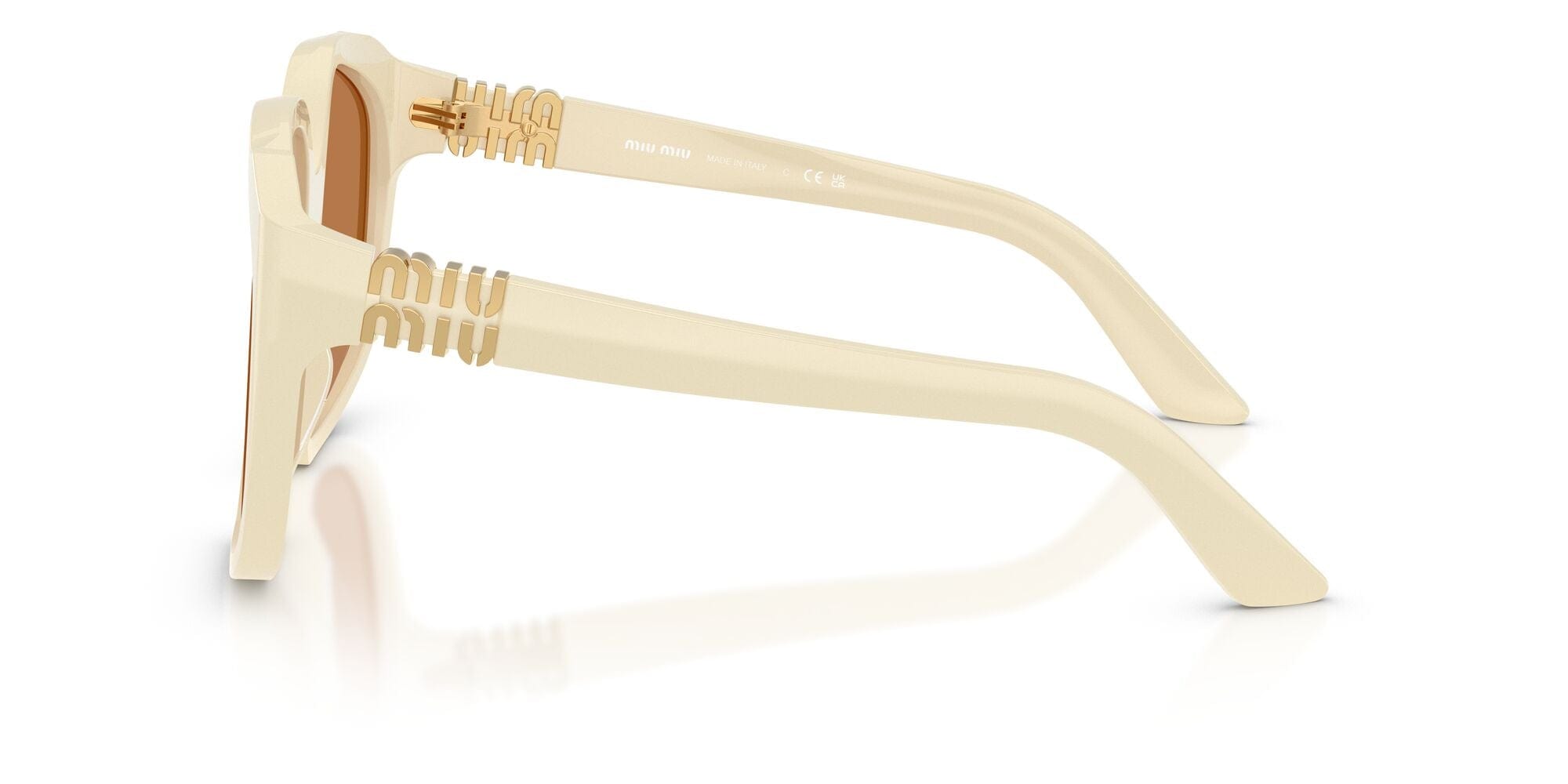 SMUA07S 21D90Q white milk/brown lens