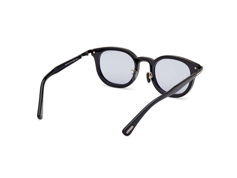 TF1151-D 01A shiny black/light smoke lens