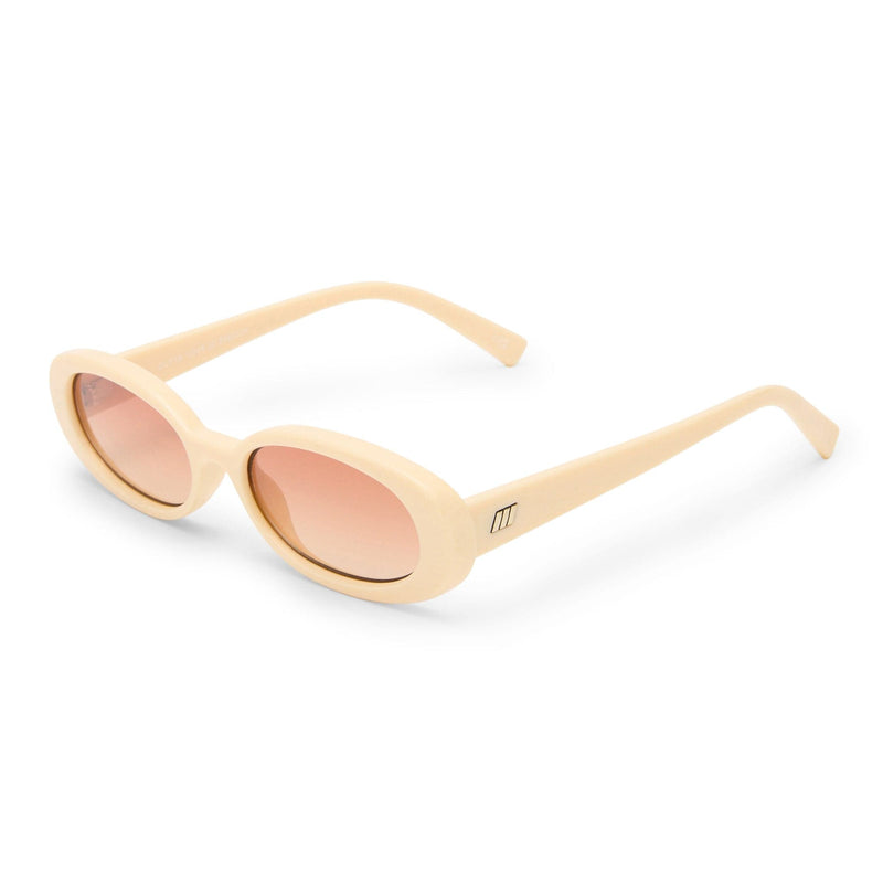 Outta Love 2552229 ecru/light brown lens