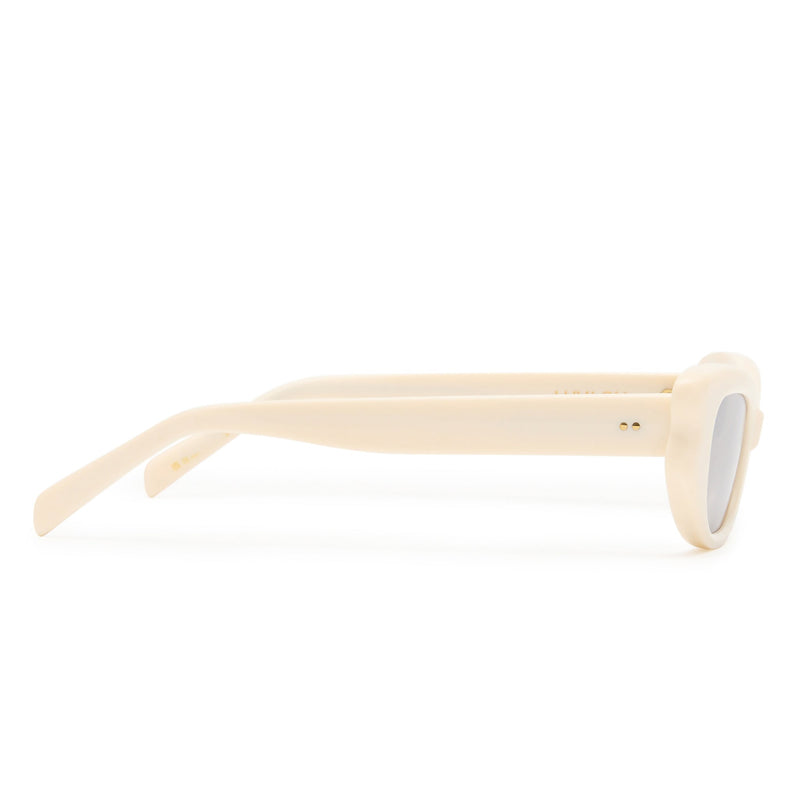 The Elle 2431836 bone/silver mirror lens