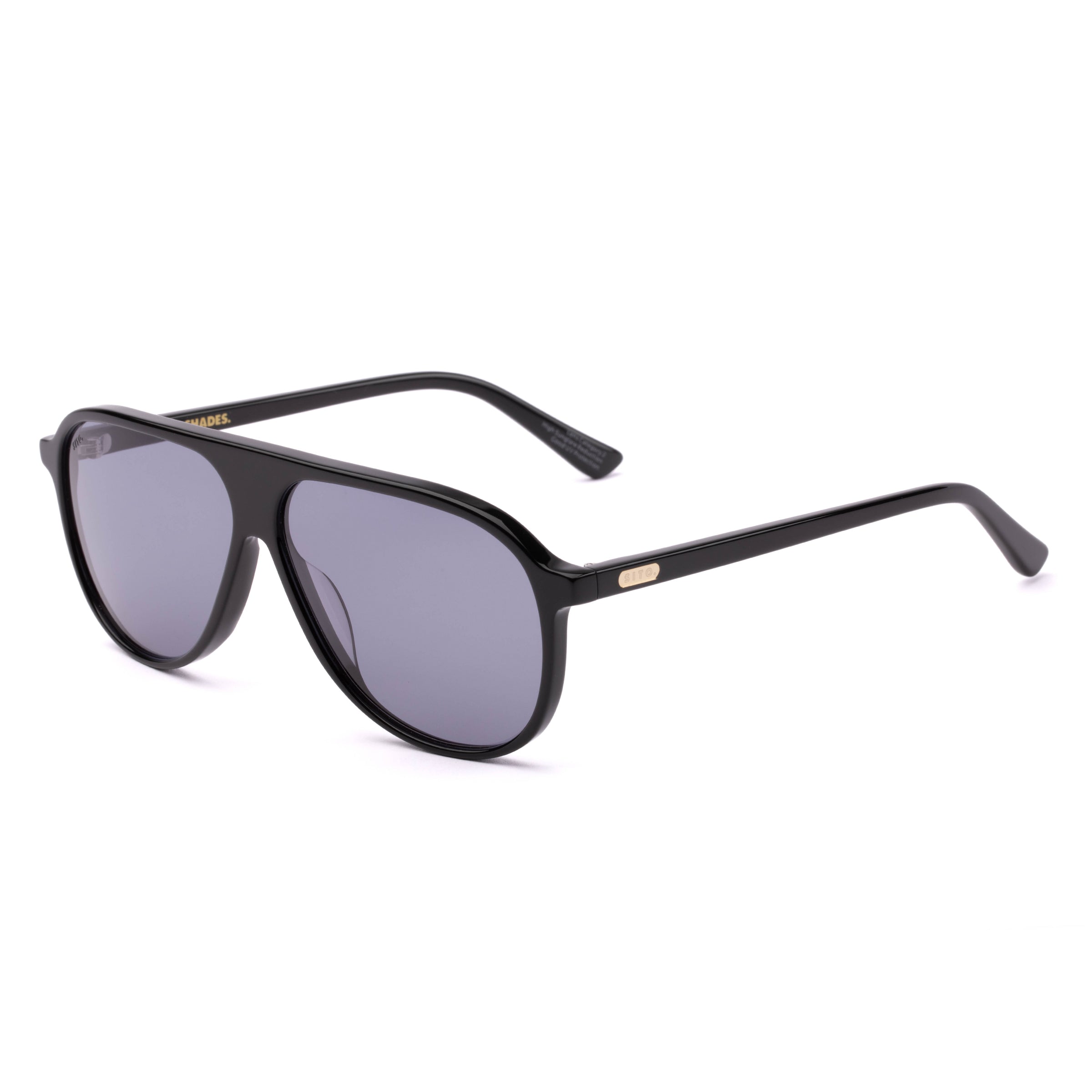 Bobbi black/storm blue lens