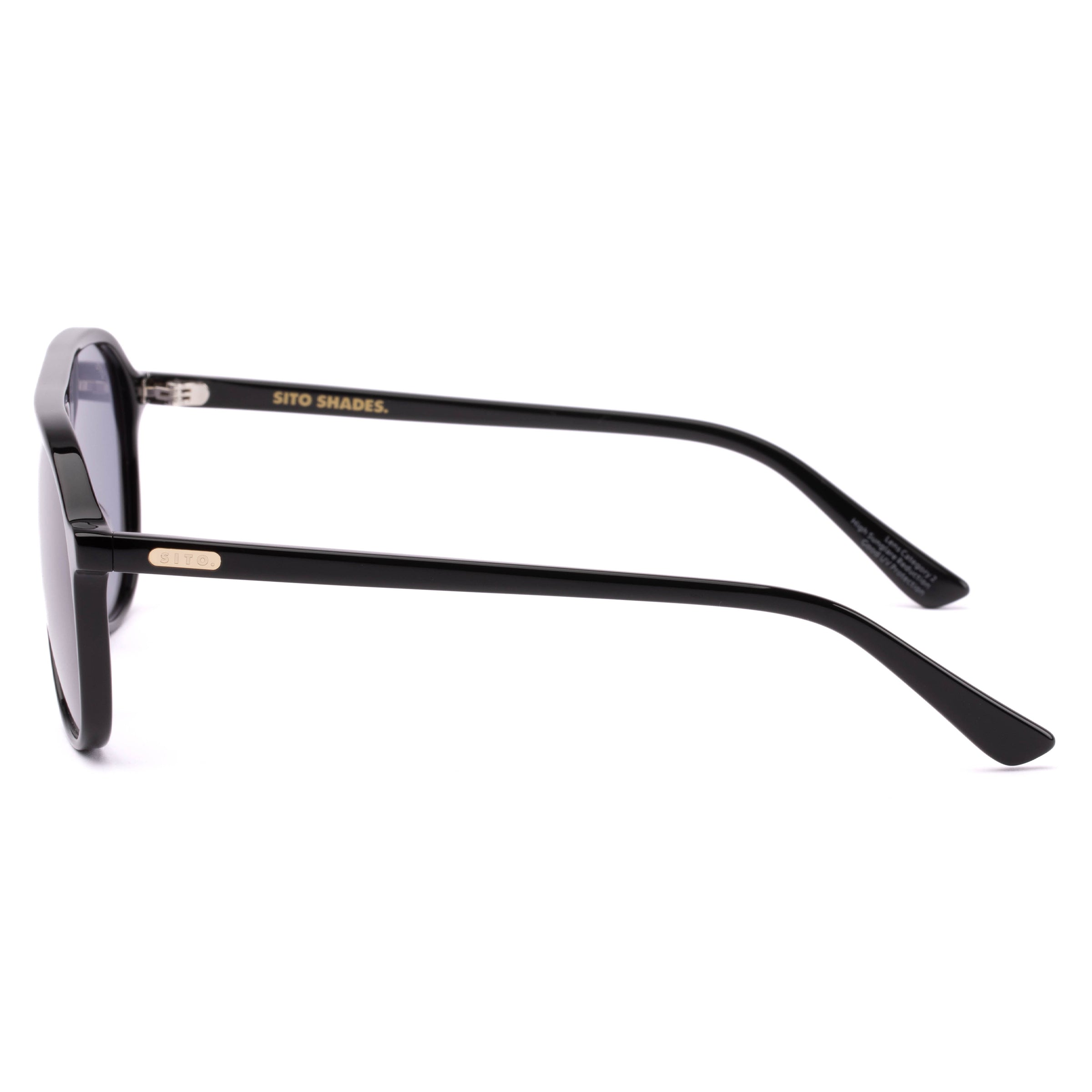 Bobbi black/storm blue lens