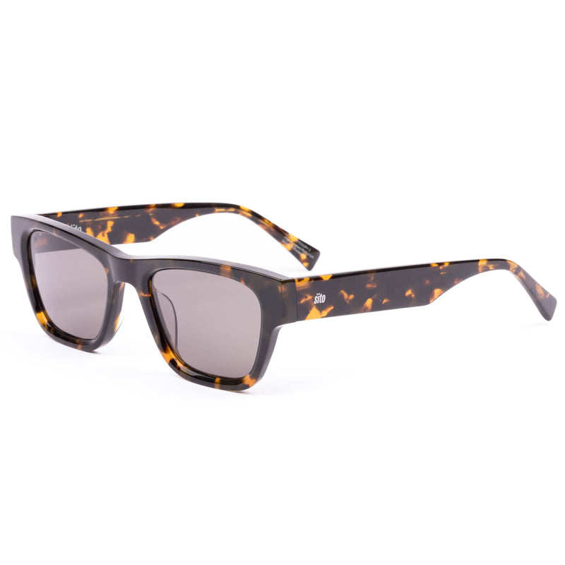 Boston ecru tortoise/grey lens