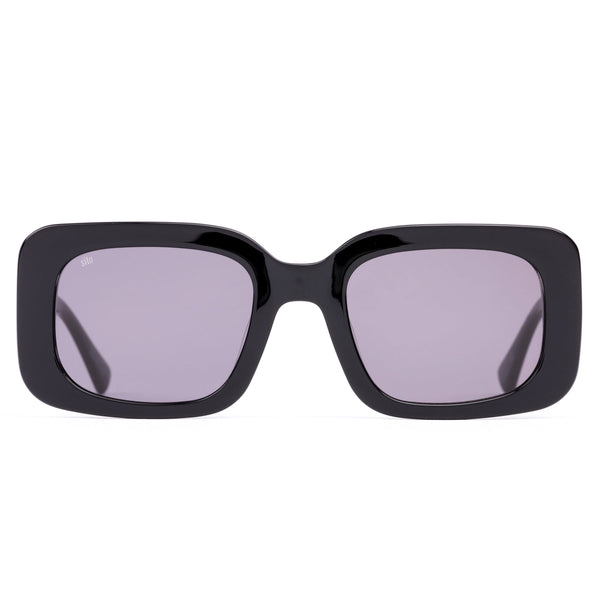 Indi black/smokey grey lens