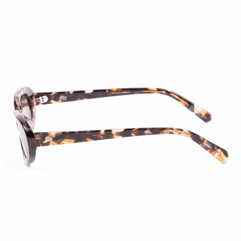 Lourdes pebble tortoise/grey lens