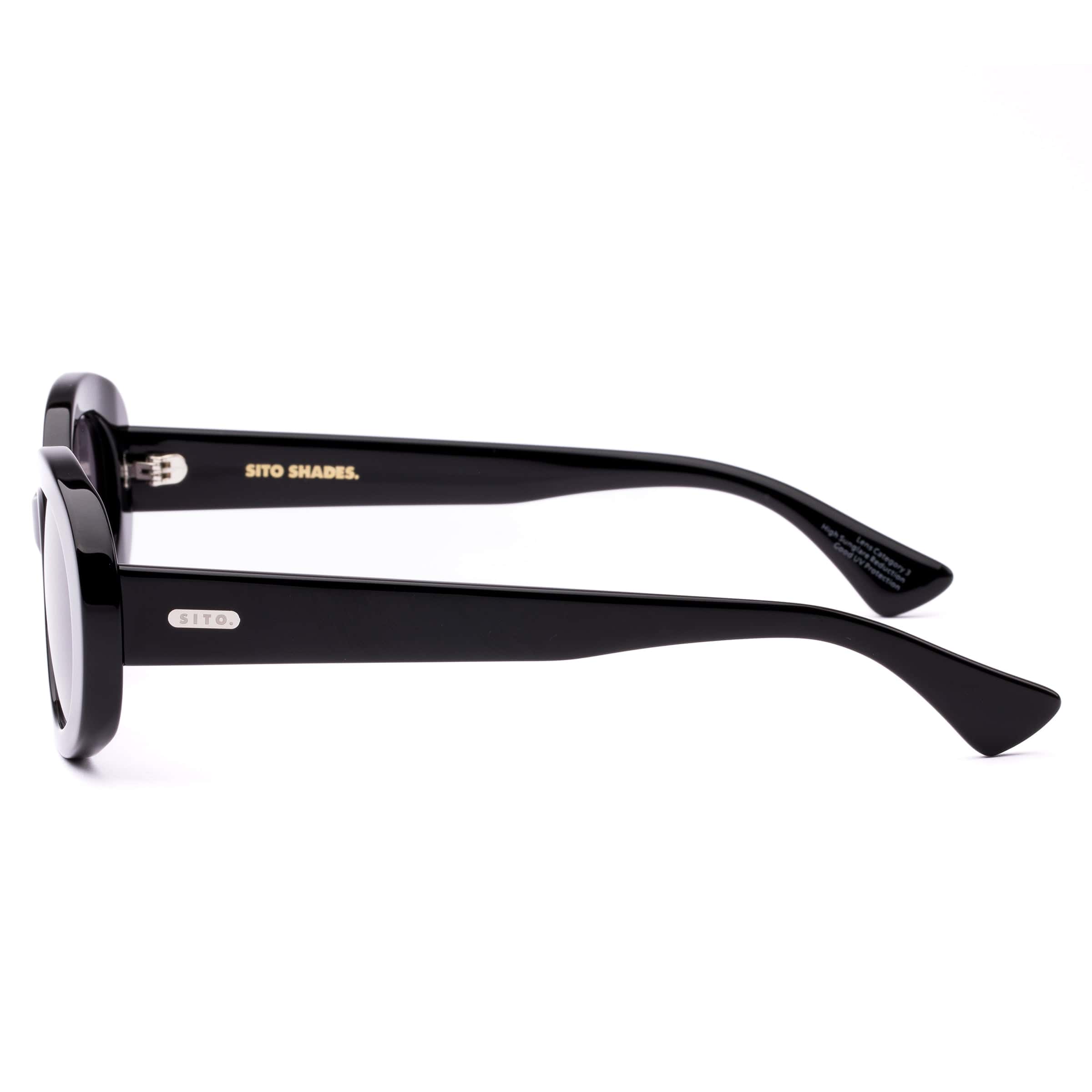 Luna black/smokey grey lens