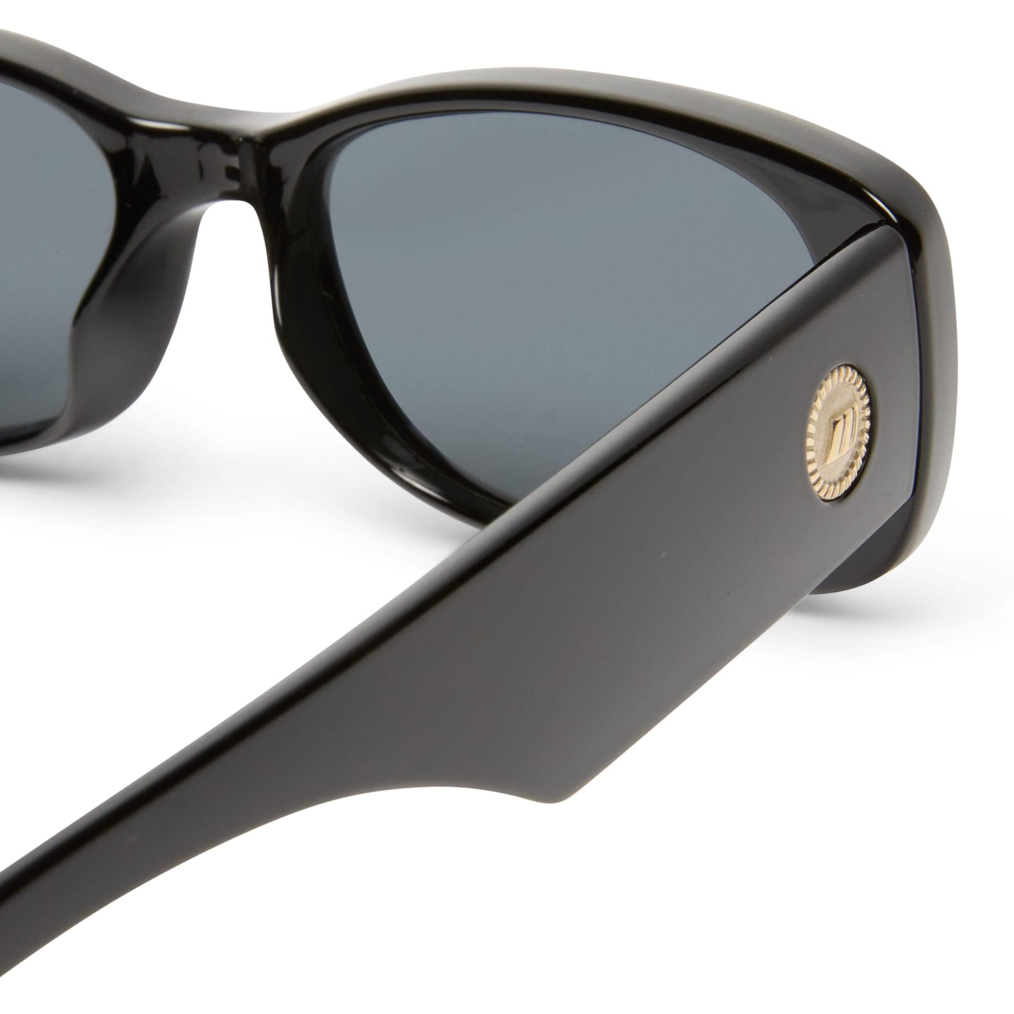 Unreal!  1902078 shiny black/grey lens