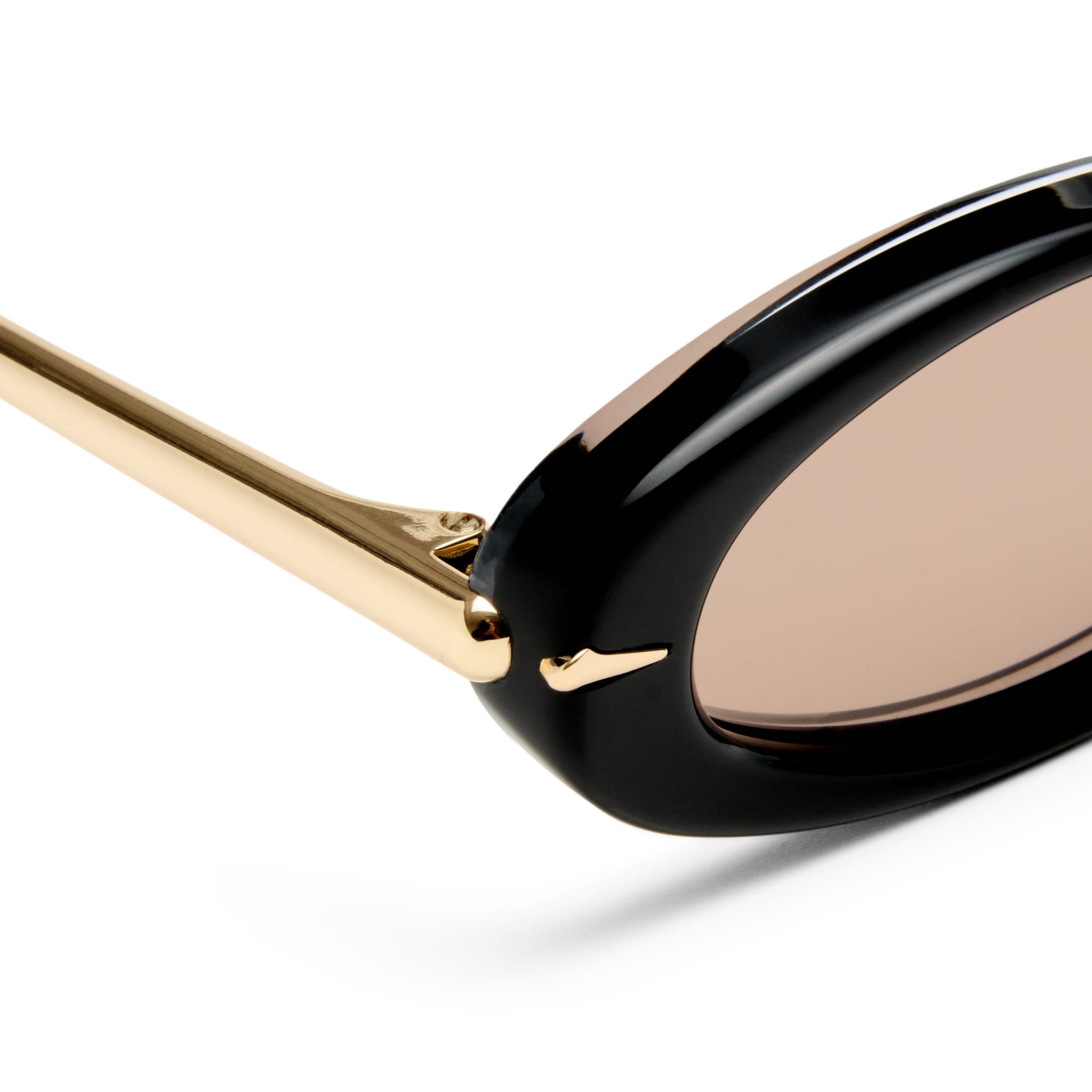 Numero doce 2623807 obsidian black/oak tint lens