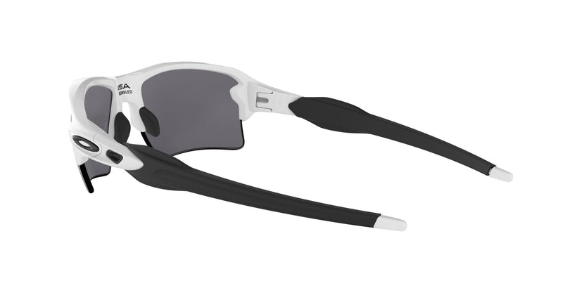 FLAK 2.0 XL 918881 WHITE/PRIZM BLACK POLARISED LENS